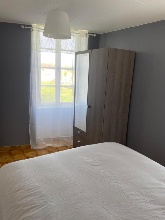 Charmant T2 Au 1Er Dans Residence Avec Parc Arbore Saint-Pierre-le-Moûtier Exteriör bild